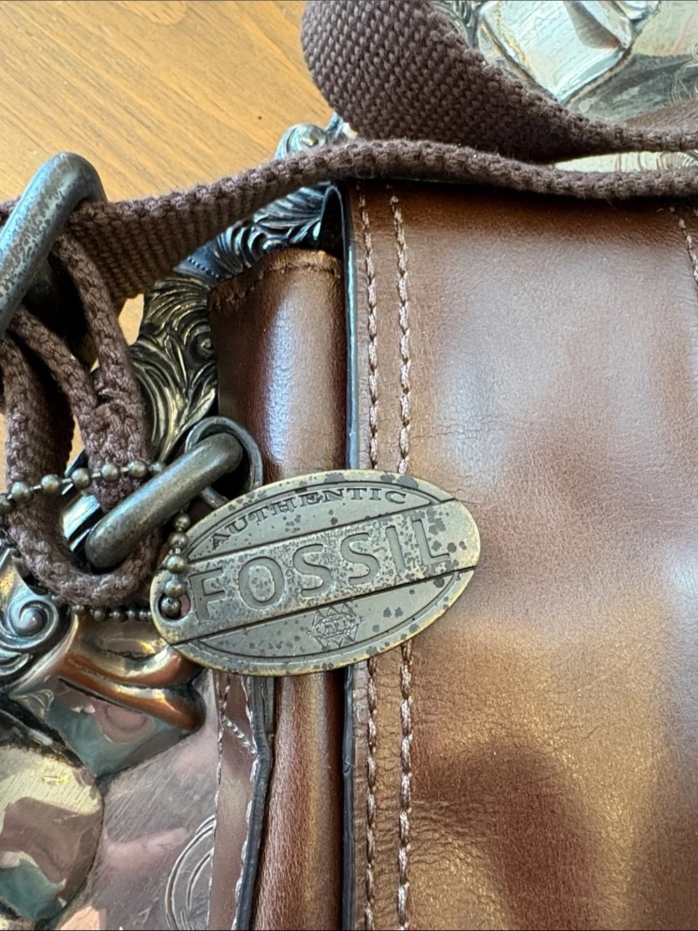 Men’s Vintage Fossil Brown Leather Messenger Crossbody Bag